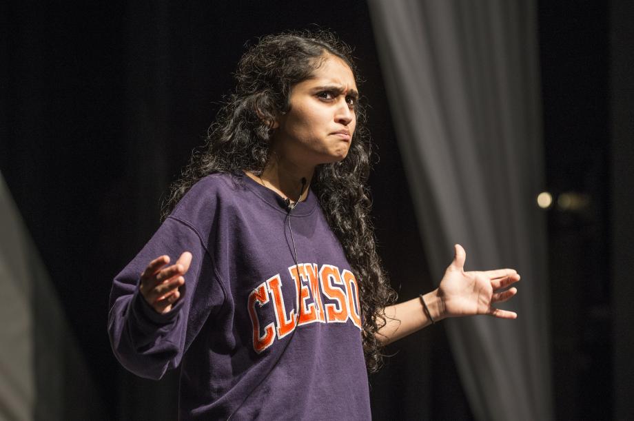 The 2017 Law School Musical, "UChicago, Where Are You?", featured a Scooby-Doo-themed plot. Yogini Patel, '18, portrayed the president of the Federalist Society. The 2017 Law School Musical, "UChicago, Where Are You?", featured a Scooby-Doo-themed plot. Yogini Patel, '18, portrayed the president of the Federalist Society.