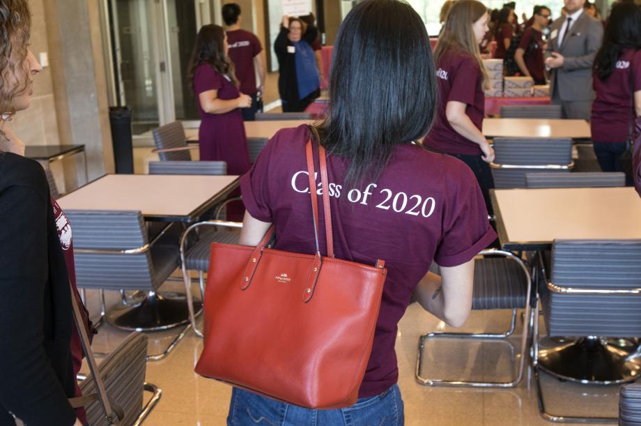 The Law School Class of 2020 has lived or worked in 32 countries, speaks 27 languages, and hails from 37 states and 92 undergraduate institutions. Among them are 22 congressional interns, 14 collegiate varsity athletes, 13 business founders, nine Eagle Scouts, four Fulbright Scholars, three martial arts blackbelts, and one orchestral and movie score composer. The Law School Class of 2020 has lived or worked in 32 countries, speaks 27 languages, and hails from 37 states and 92 undergraduate institutions. Among them are 22 congressional interns, 14 collegiate varsity athletes, 13 business founders, nine Eagle Scouts, four Fulbright Scholars, three martial arts blackbelts, and one orchestral and movie score composer.