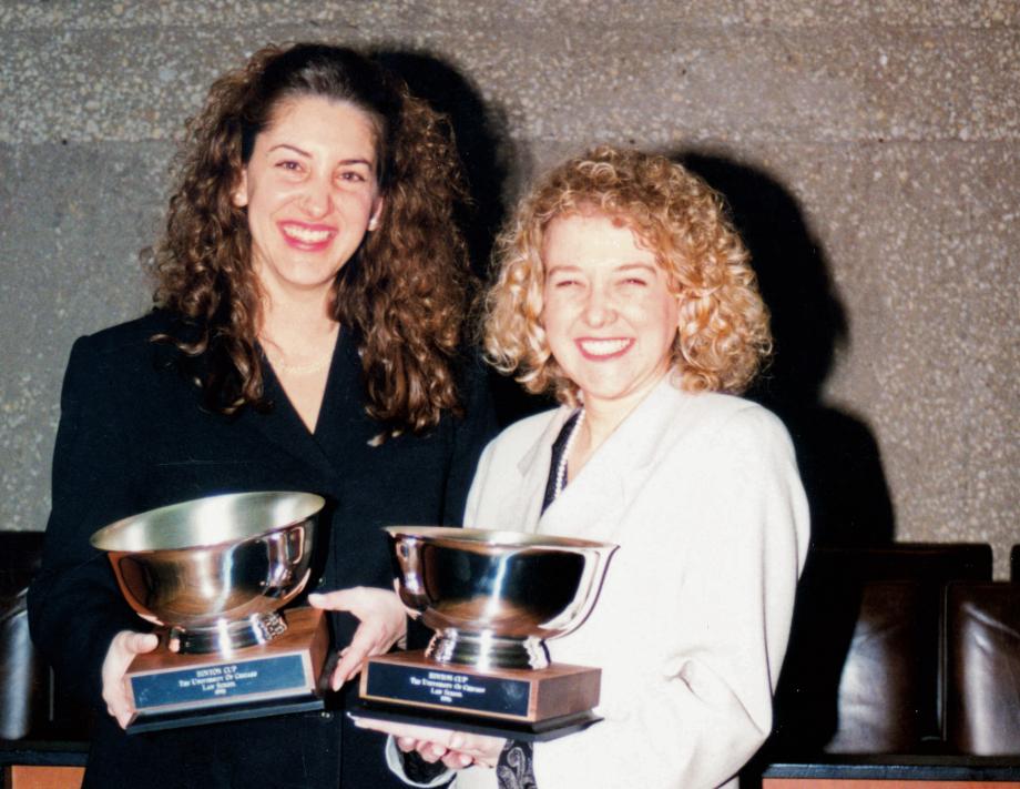 Laura Edidin and Kim Ziev Niehaus hold their trophies