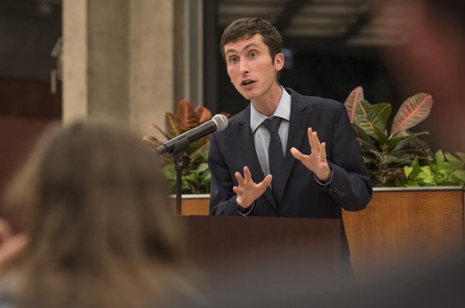 Professor Daniel Hemel delivered the Entering Students Dinner speech, discussing the importance of asking good questions.