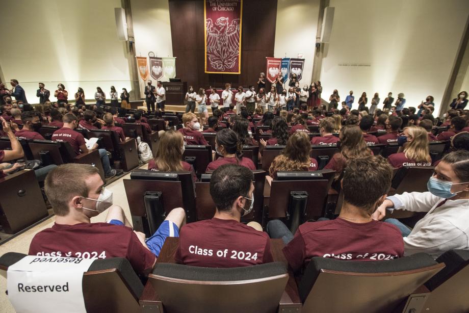 The first day of the Class of 2024’s Orientation began with a “Clap-In”, where staff and fellow students welcomed the new class as they filed into the auditorium for the first time.