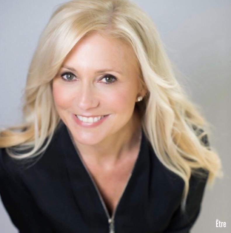 Register now to attend the Stout Luncheon featuring Illana Raia, '93, Founder & CEO of Être