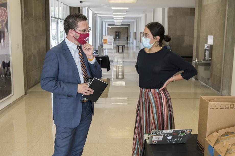Throughout the week, the incoming first-years were able to connect with administrators and fellow students. Here, a student is speaking with Dean of Students Charles Todd between sessions.