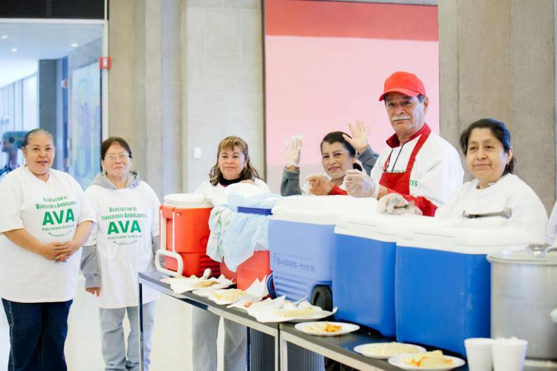 The Asociación de Vendedores Ambulantes (AVA) served tamales. 