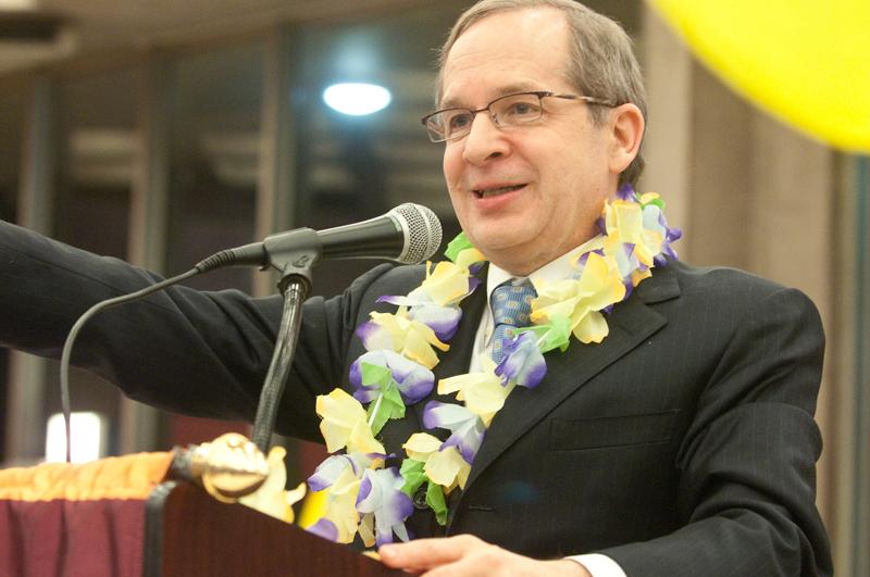 Professor Douglas Baird served as auctioneer. 