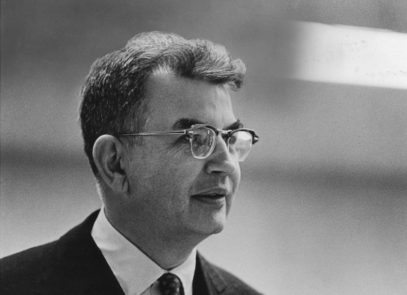 Ronald Coase Ronald Coase