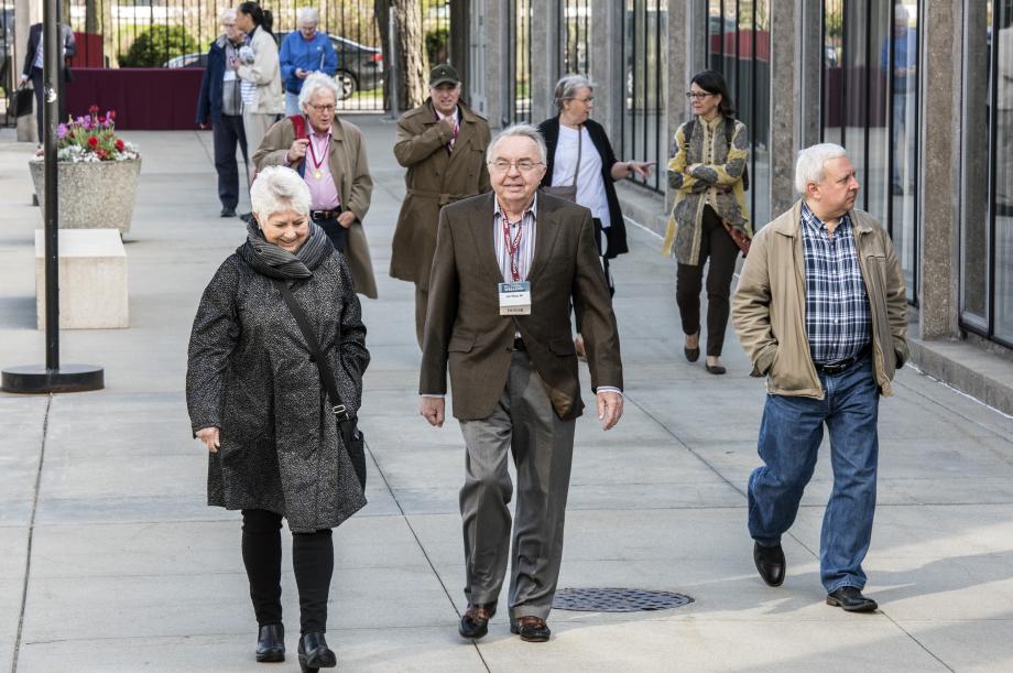 Law School alumni enjoyed a weekend of special events May 3 through 5. Here, alumni arrive at 1111 E. 60th Street for Saturday’s faculty lectures, panel discussions, a town hall with the dean, a picnic lunch, and more. 