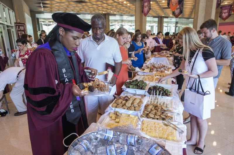 Students and their families enjoyed a lunch reception in the Green Lounge.