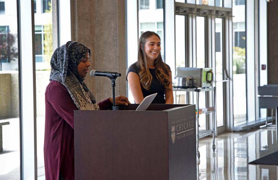 Nura Maznavi presents Alexa Perez. '17