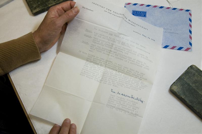 This letter came from Carl Joachim Friedrich, Professor at the University of Heidelberg. Despite being printed on thin onionskin, the letter was in perfect condition. This letter came from Carl Joachim Friedrich, Professor at the University of Heidelberg. Despite being printed on thin onionskin, the letter was in perfect condition.
