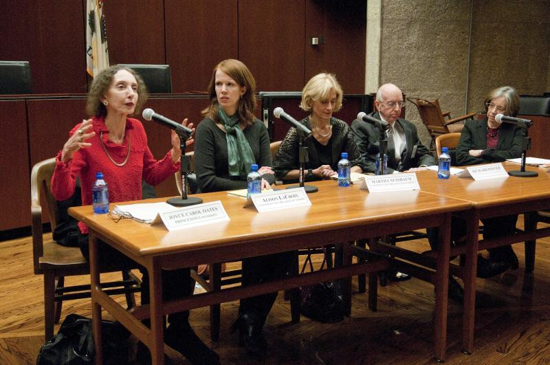 Joyce Carol Oates, Prof. Alison LaCroix, Prof. Martha Nussbaum, Judge Richard Posner, and Judge Diane Wood participate in a plenary panel at the conference.