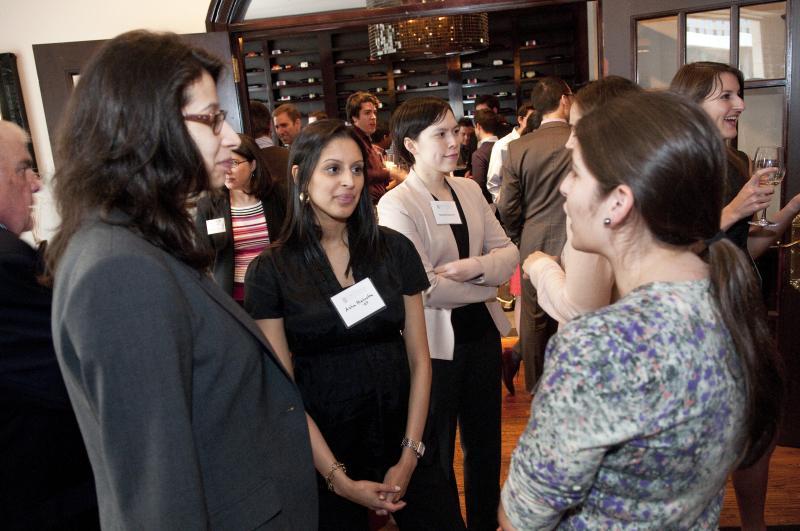 Alumnae gather at the Alumni Clerkship Reception. Alumnae gather at the Alumni Clerkship Reception.