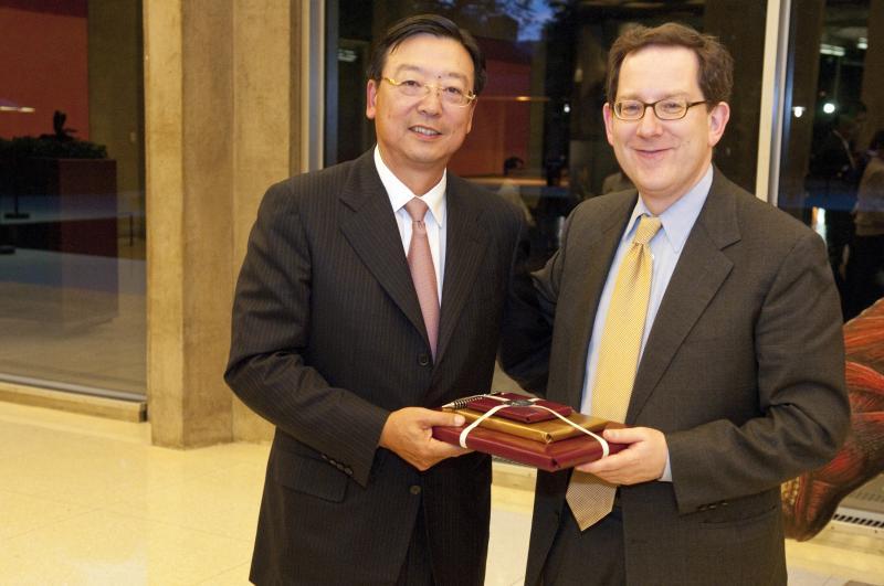 Guoqiang Yang, Consul General of the People’s Republic of China to Chicago.