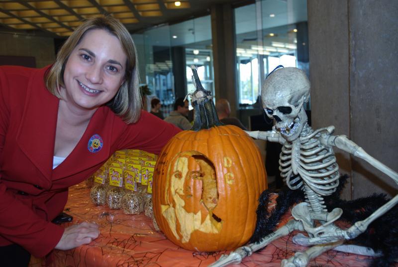 Dean Gardner was a big fan of her pumpkin likeness. 