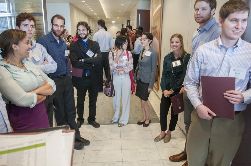 New 1Ls had the chance to tour several downtown legal offices. 