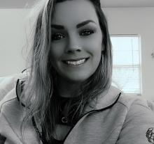 Headshot of a woman smiling