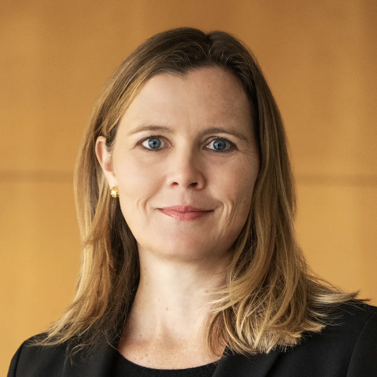 Headshot of Regan Crotty.